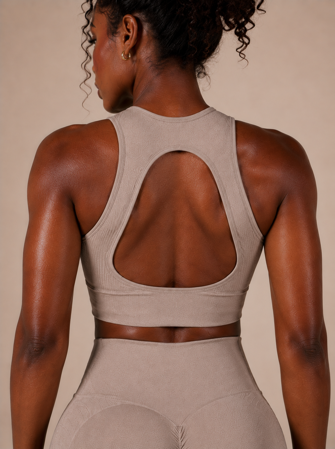 Form Open-Back Lift Bra - Mushroom back | color:mushroom
