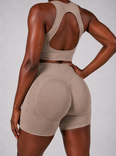 Form High-Waist Hold Shorts - Mushroom pose 2 | color:mushroom